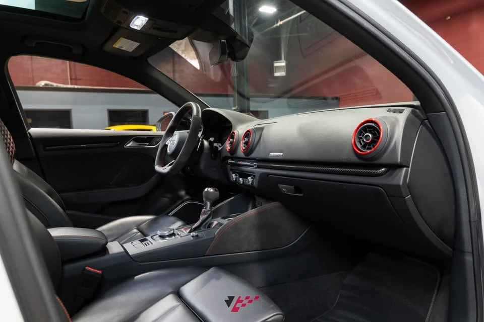 2020 Audi 8V RS3 - Image 17 of 20