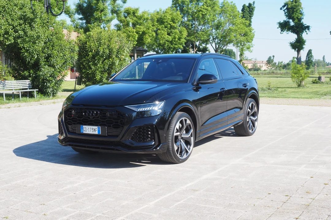 2021 Audi RS Q8 - Image 3 of 31