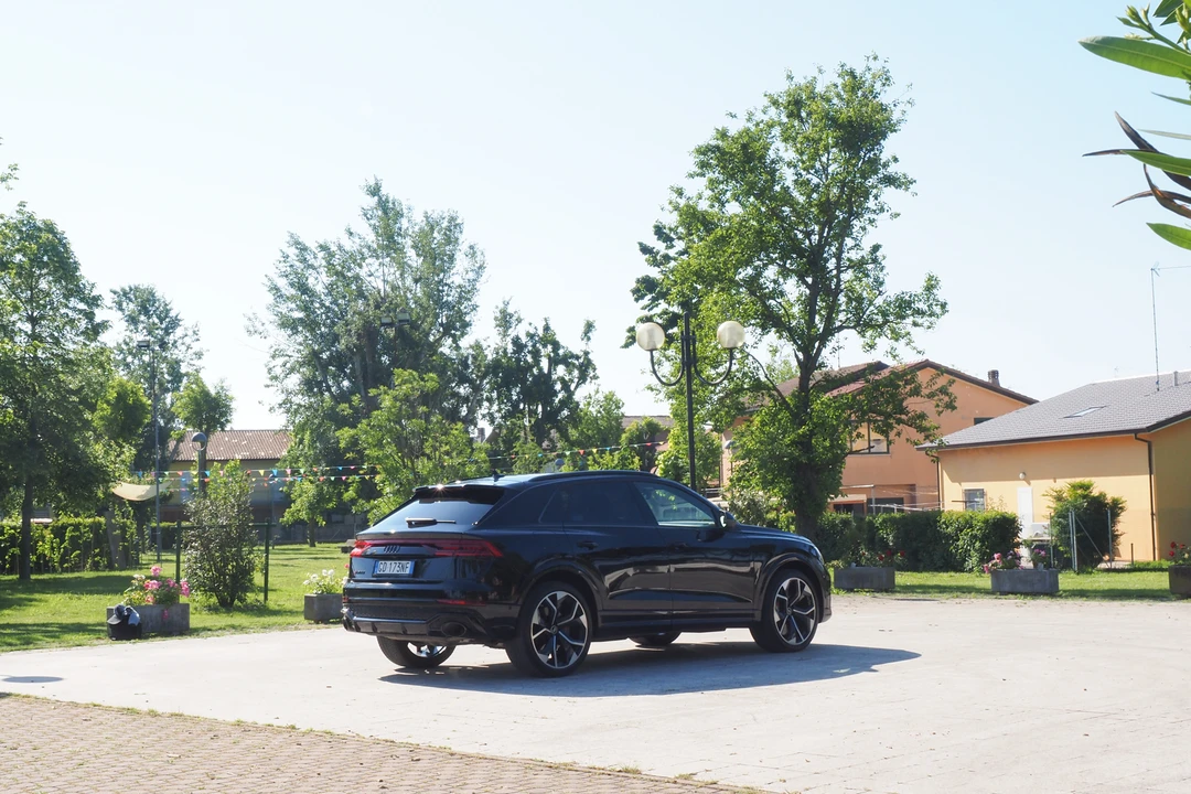 2021 Audi RS Q8 - Image 7 of 31