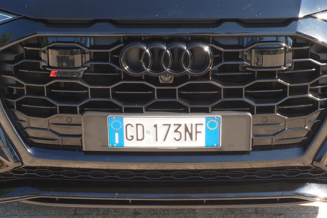 2021 Audi RS Q8 - Image 18 of 31