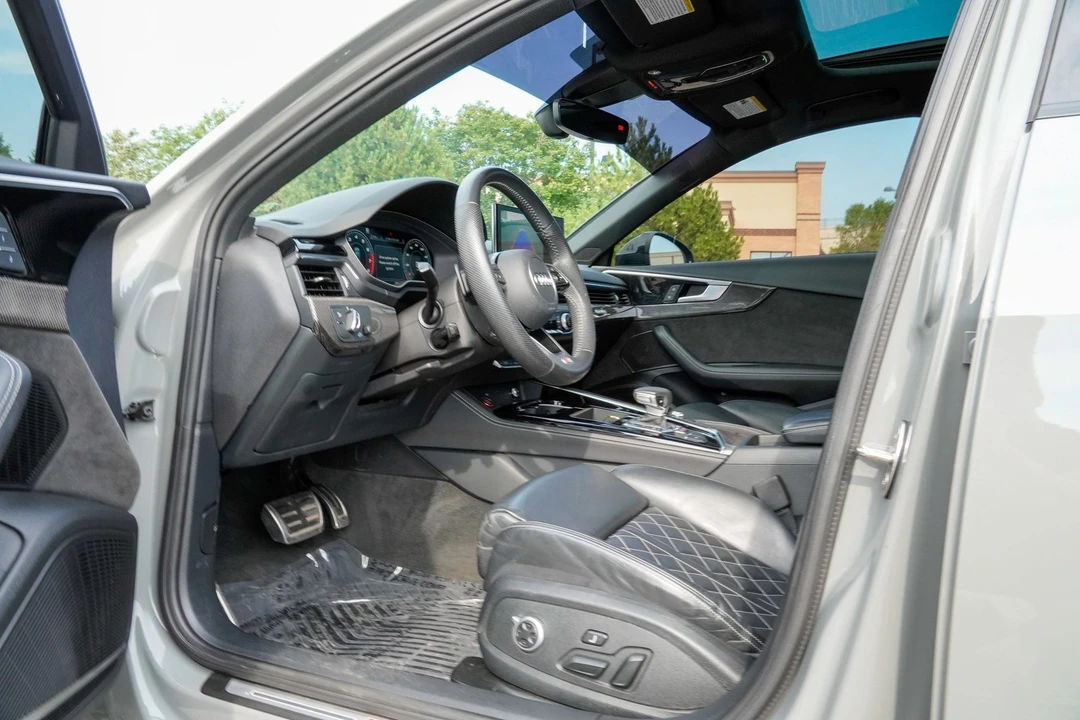 2020 Audi B9 S4 - Image 12 of 31