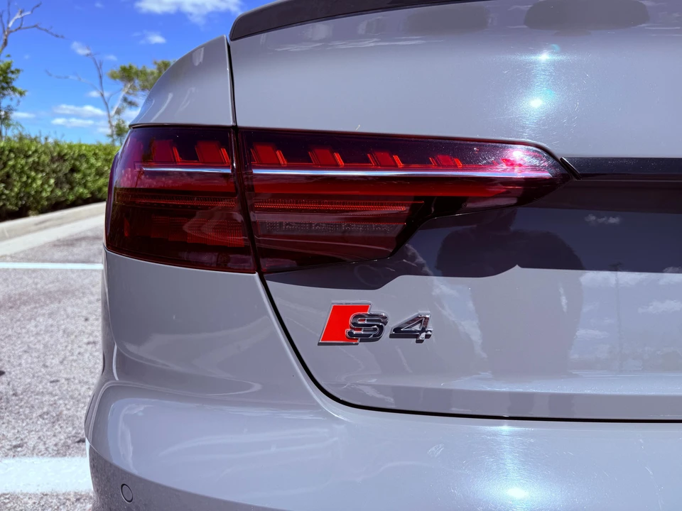 2020 Audi B9 S4 - Image 26 of 31