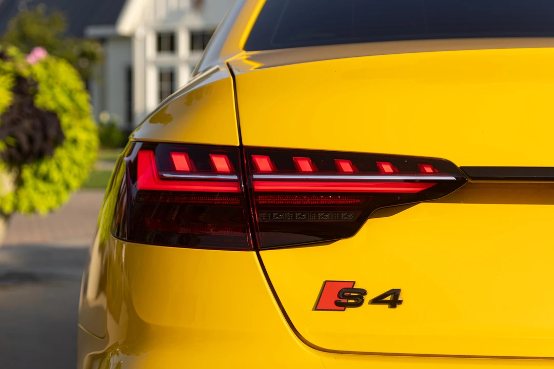 2020 Audi B9 S4 - Image 16 of 31