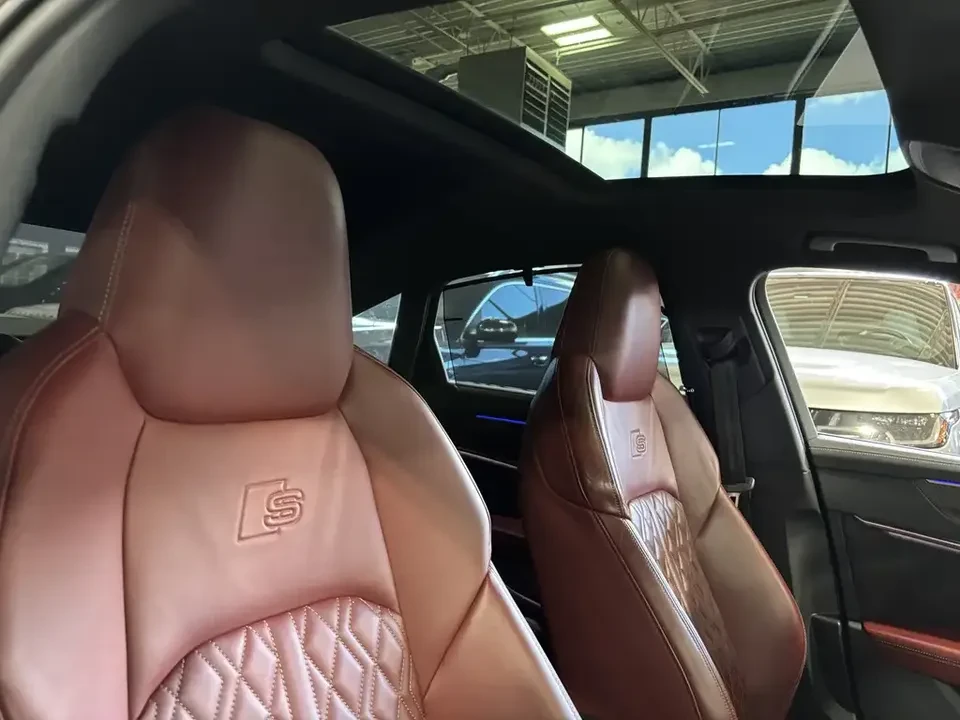 2020 Audi C8 S6 - Image 8 of 17