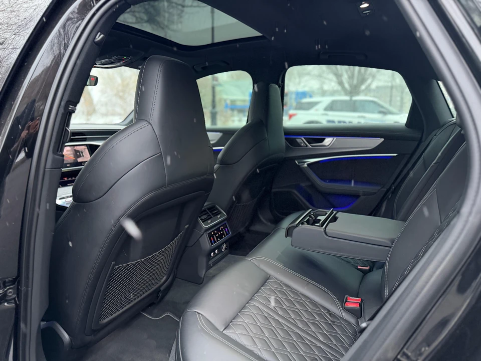 2020 Audi C8 S6 - Image 25 of 31