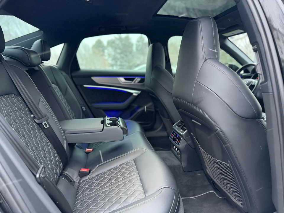 2020 Audi C8 S6 - Image 24 of 31