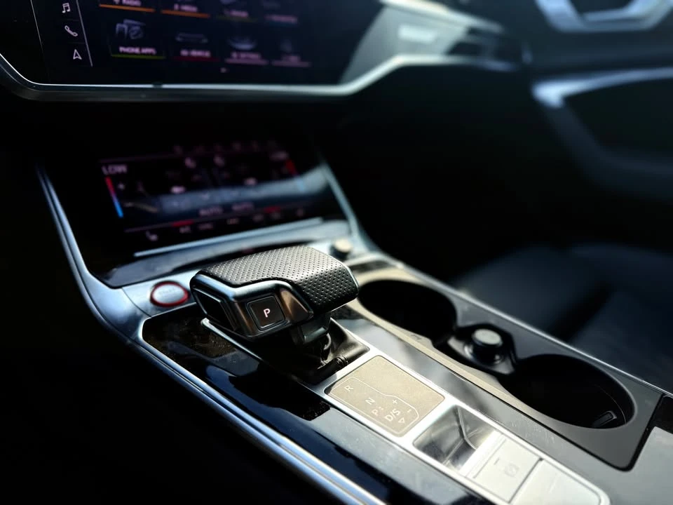 2020 Audi C8 S6 - Image 9 of 15