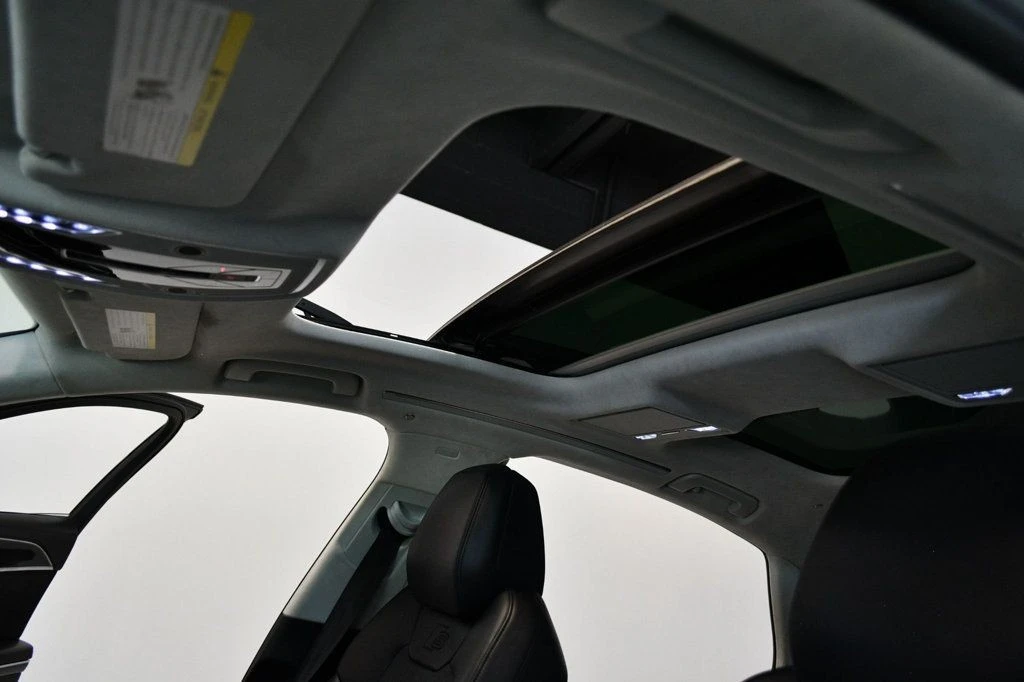 2020 Audi D5 S8 - Image 6 of 12
