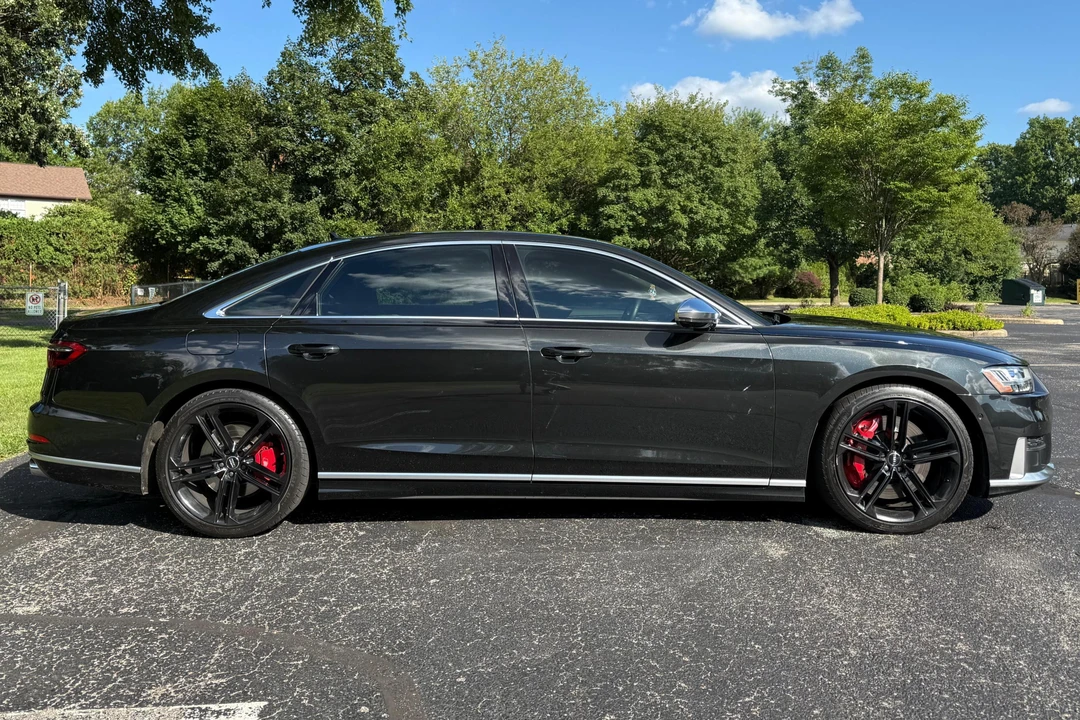 2020 Audi D5 S8 - Image 4 of 31
