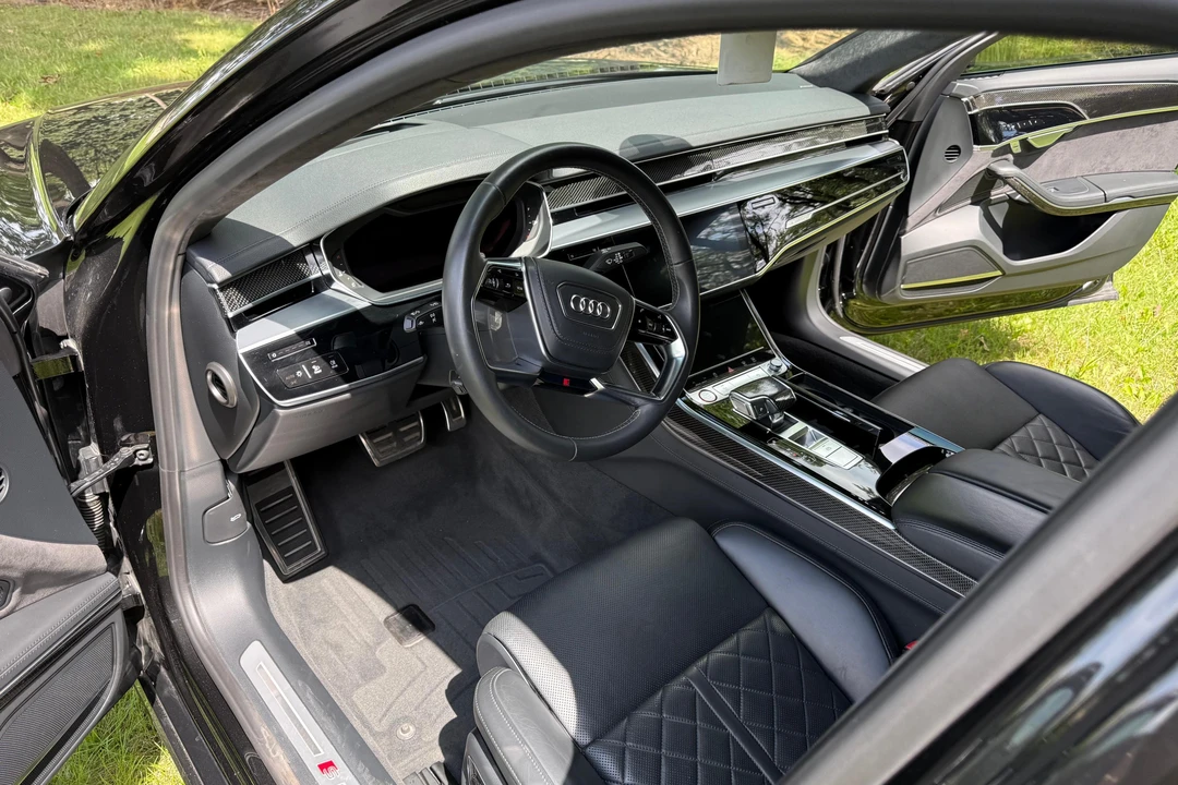 2020 Audi D5 S8 - Image 28 of 31