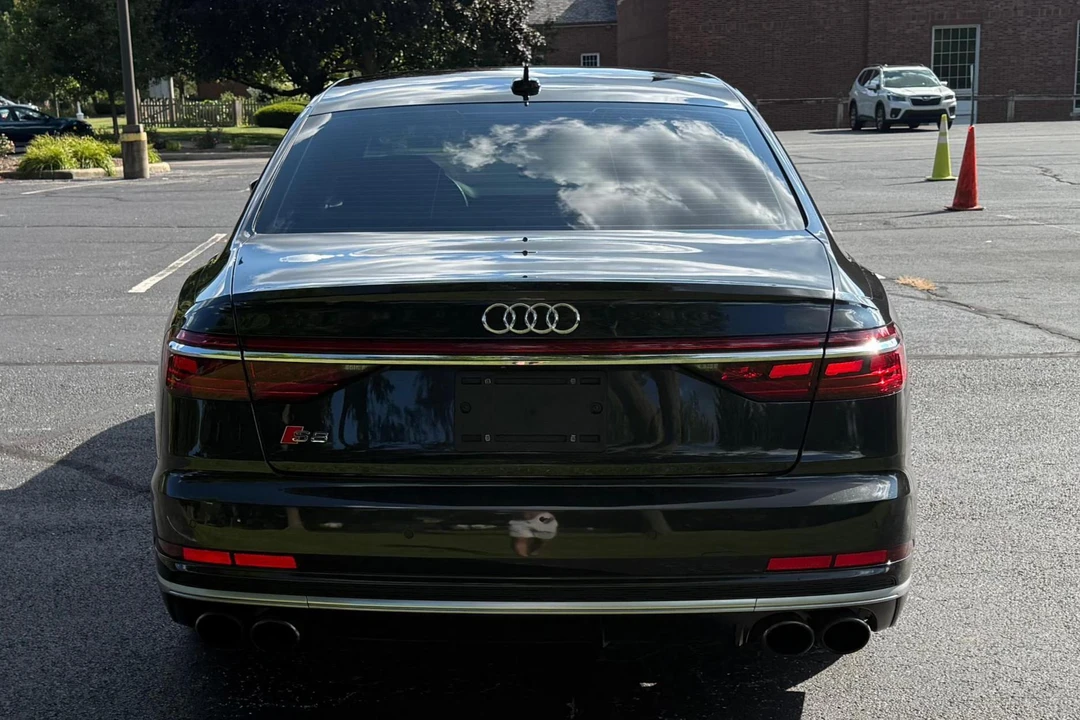 2020 Audi D5 S8 - Image 5 of 31