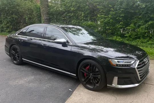 2020 Audi S8