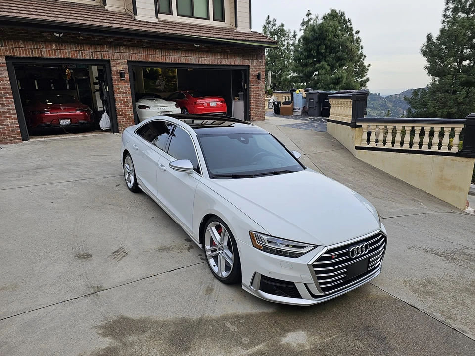 2020 Audi D5 S8 - Image 5 of 31