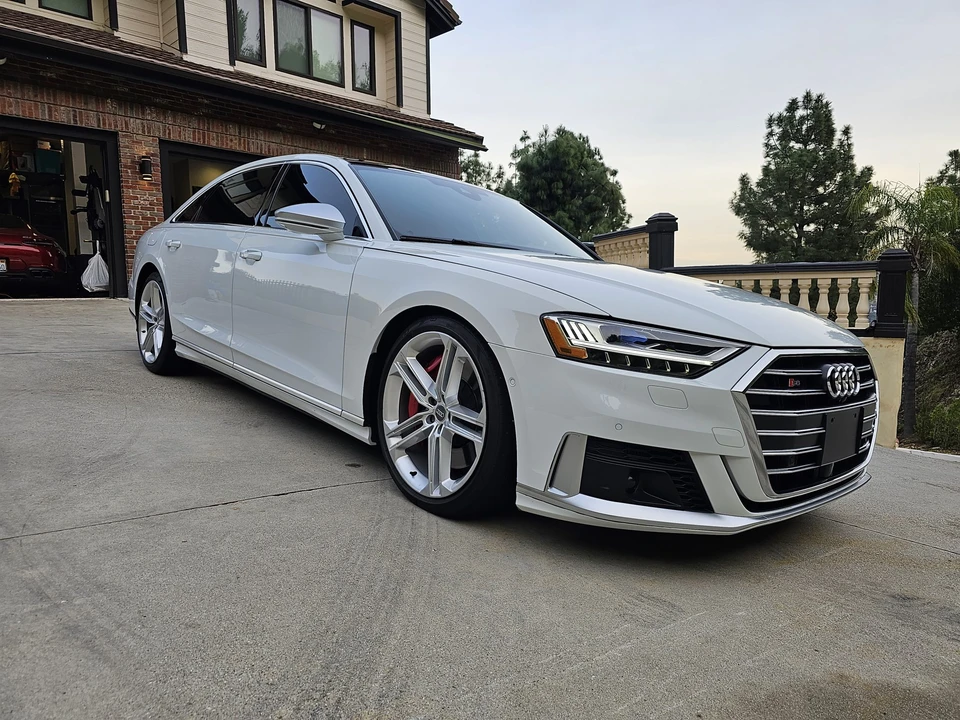 2020 Audi D5 S8 - Image 2 of 31