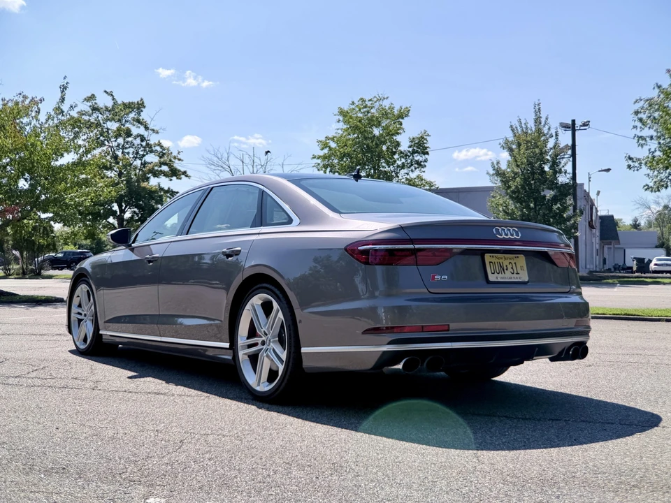 2020 Audi D5 S8 - Image 25 of 31
