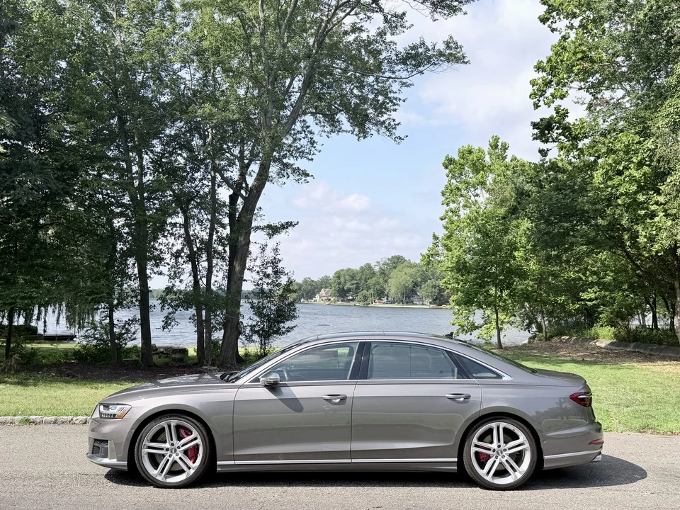2020 Audi D5 S8 - Image 27 of 31