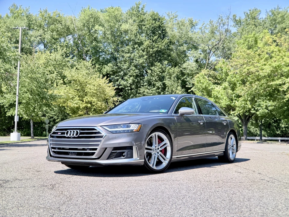 2020 Audi D5 S8 - Image 8 of 31