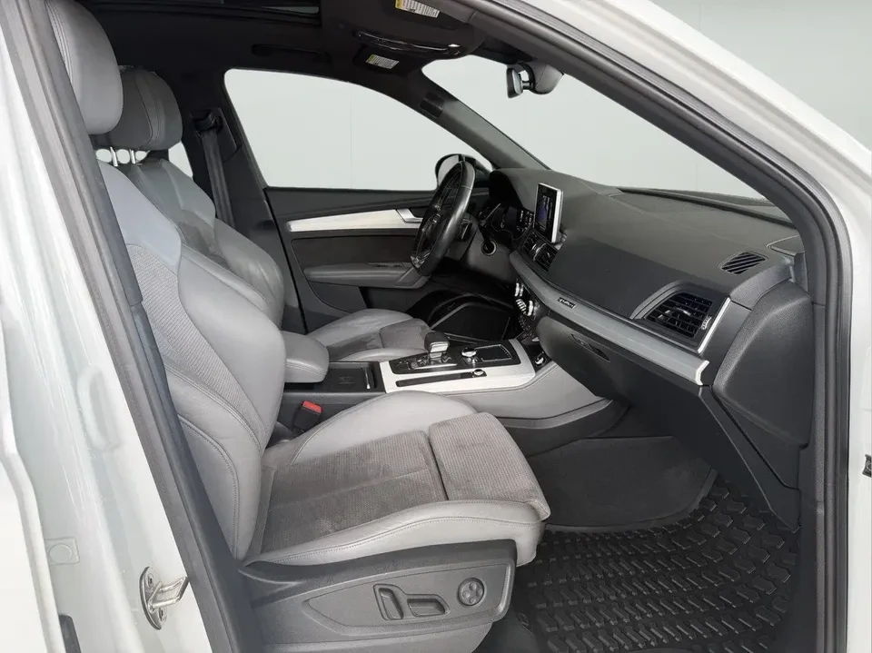 2020 Audi FY SQ5 - Image 2 of 20