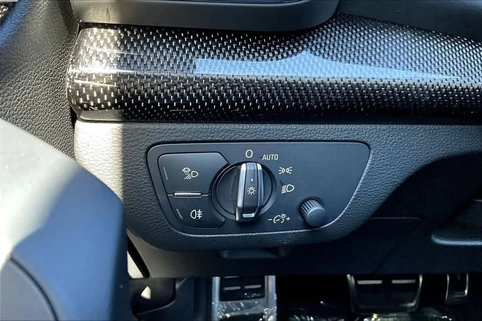 2020 Audi FY SQ5 - Image 16 of 20
