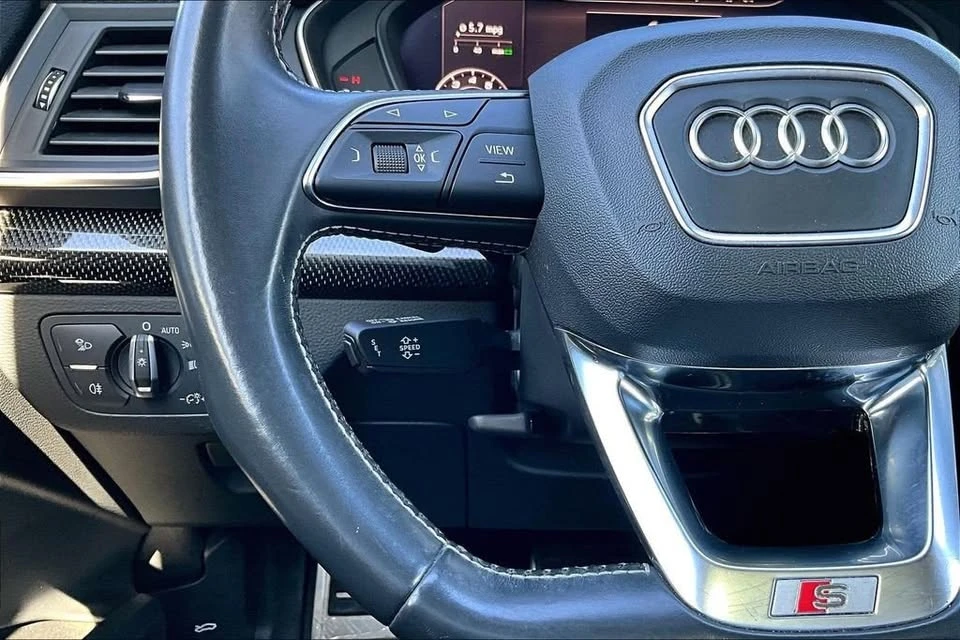 2020 Audi FY SQ5 - Image 10 of 20