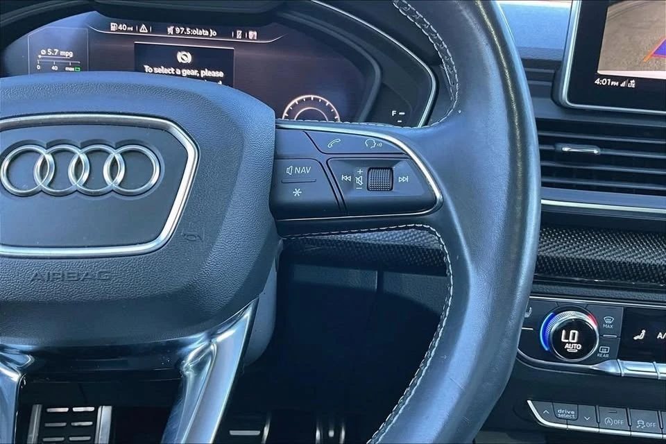 2020 Audi FY SQ5 - Image 11 of 20