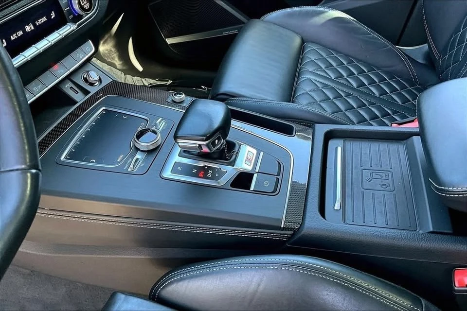 2020 Audi FY SQ5 - Image 19 of 20