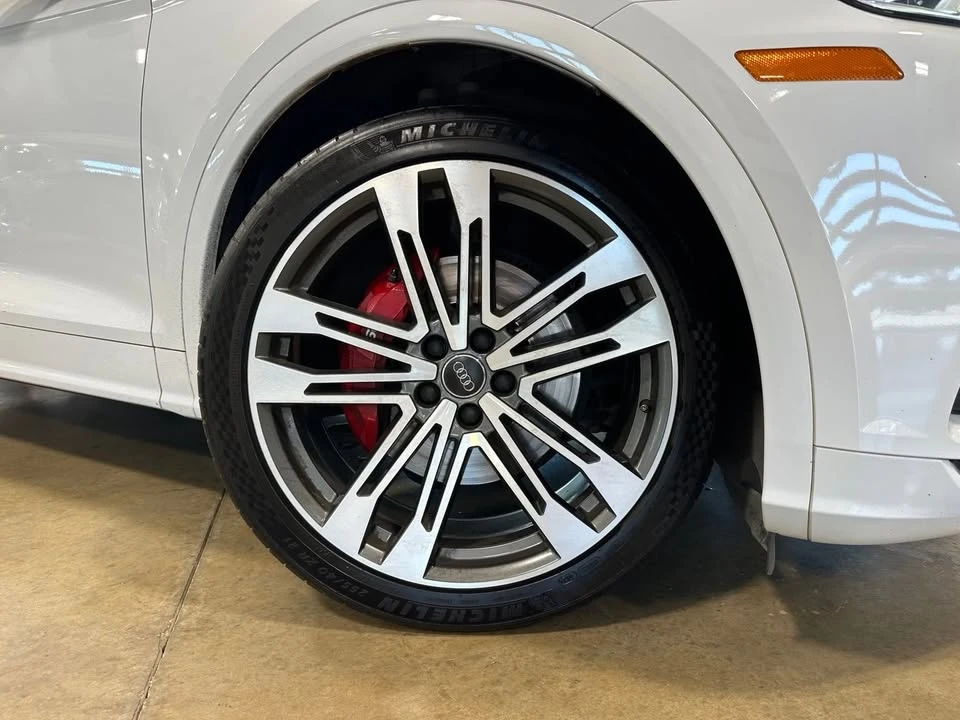 2020 Audi FY SQ5 - Image 8 of 20