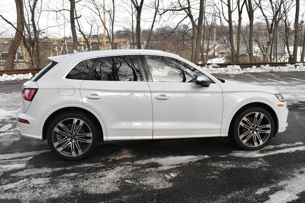 2020 Audi FY SQ5 - Image 8 of 12