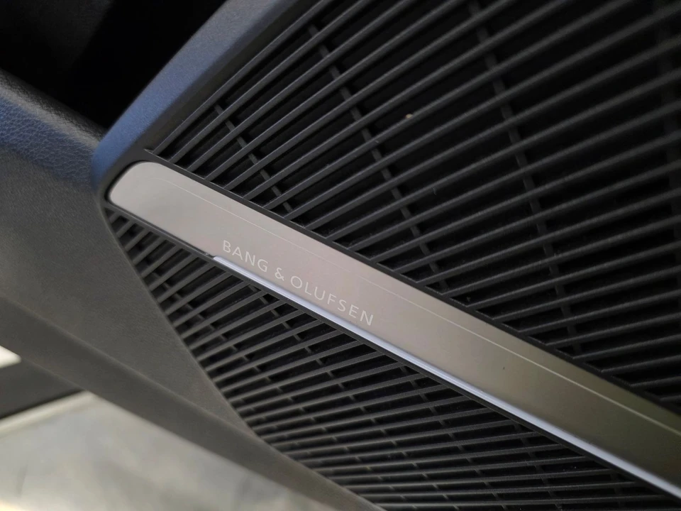 2020 Audi FY SQ5 - Image 15 of 21