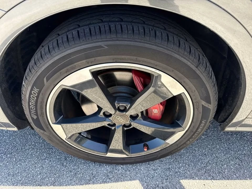 2020 Audi FY SQ5 - Image 10 of 20