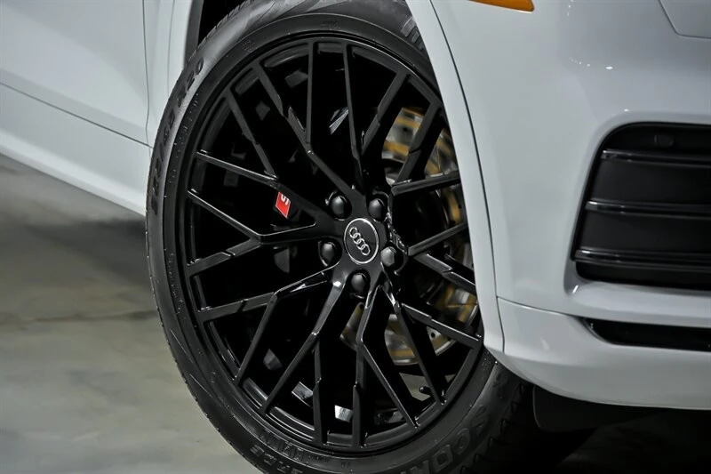 2020 Audi FY SQ5 - Image 4 of 31