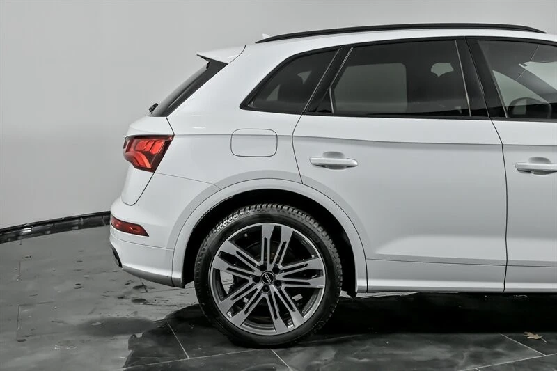 2020 Audi FY SQ5 - Image 11 of 12
