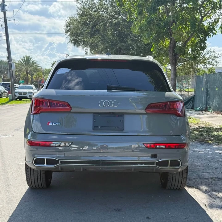 2020 Audi FY SQ5 - Image 6 of 9