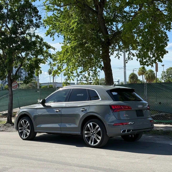 2020 Audi FY SQ5 - Image 4 of 9