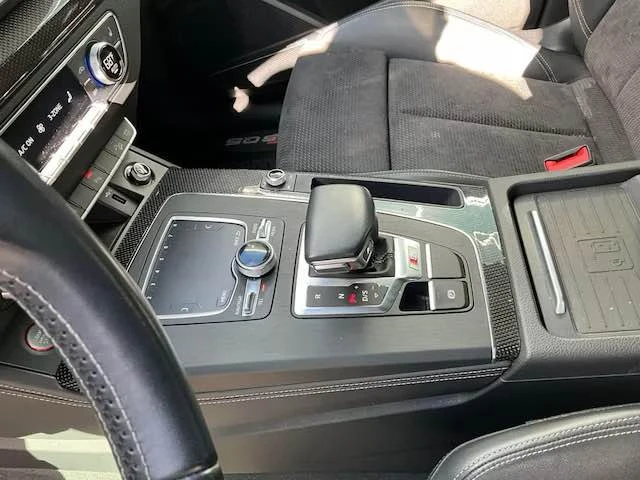 2020 Audi FY SQ5 - Image 7 of 10