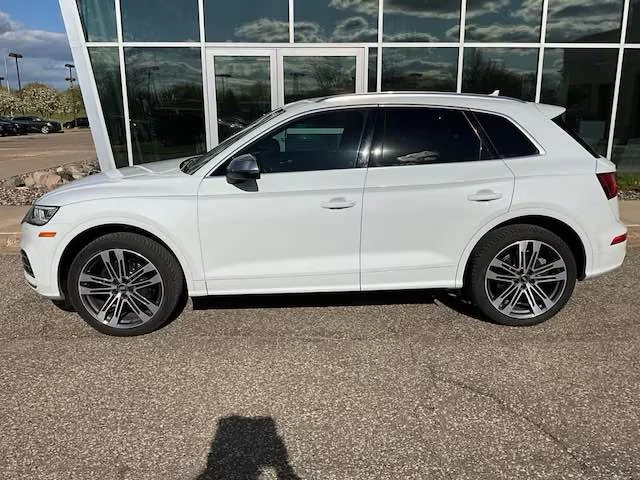 2020 Audi FY SQ5 - Image 2 of 10
