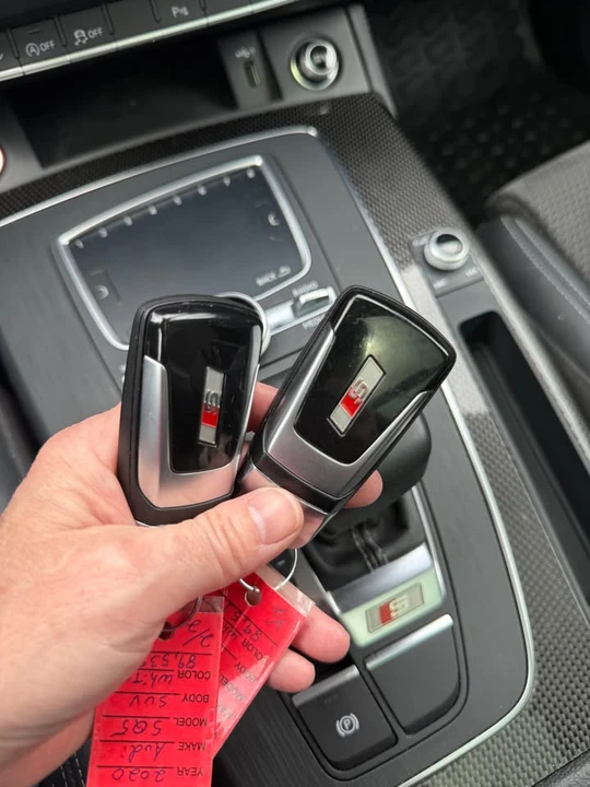 2020 Audi FY SQ5 - Image 10 of 10