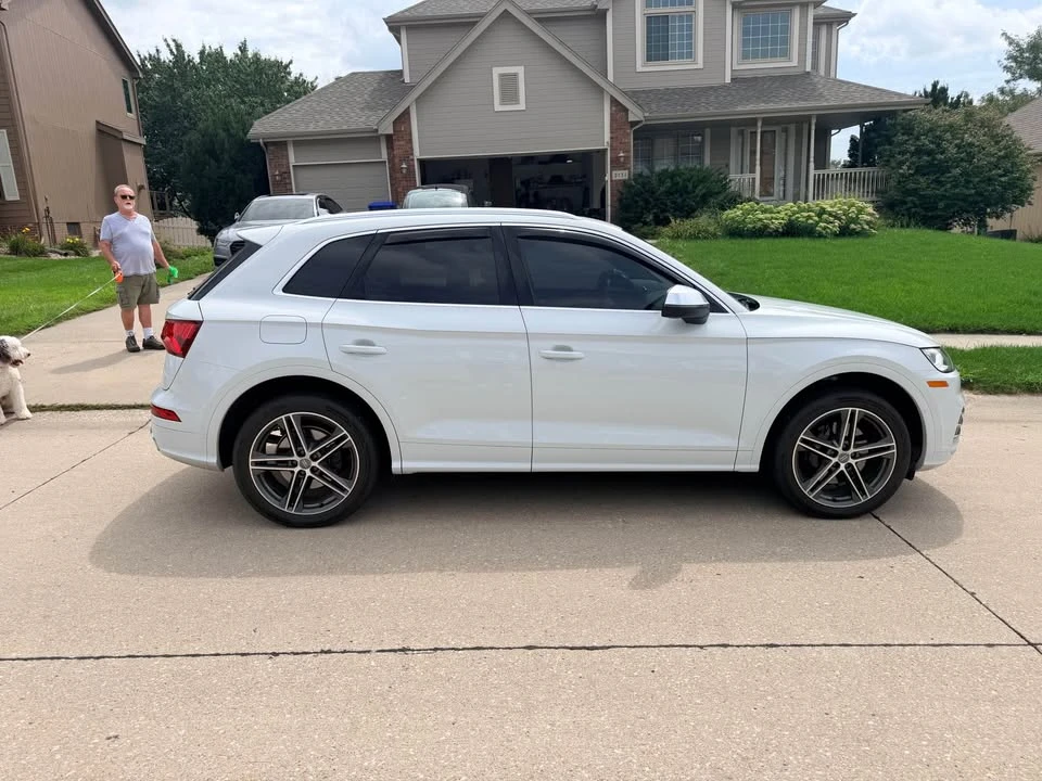2020 Audi FY SQ5 - Image 3 of 10
