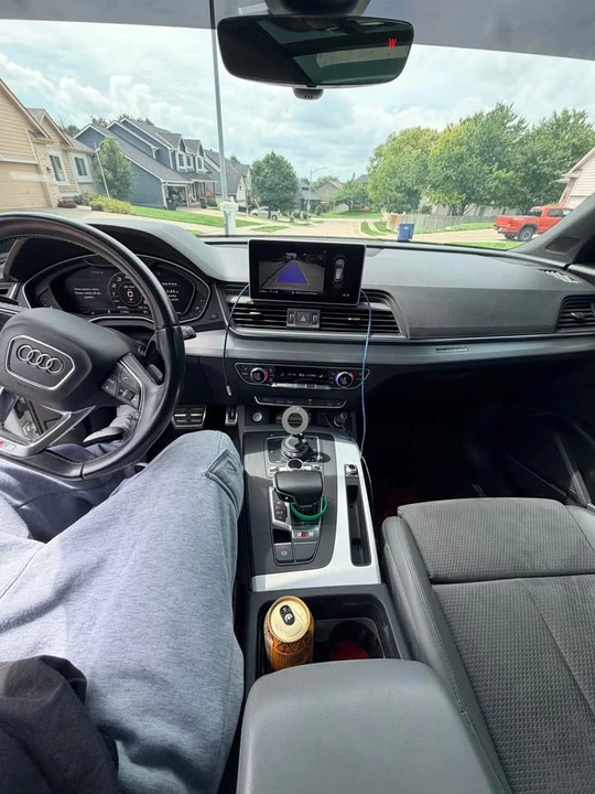 2020 Audi FY SQ5 - Image 5 of 10