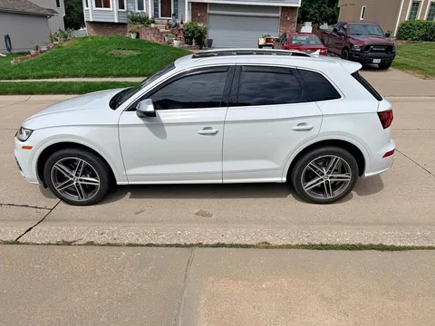 2020 Audi SQ5 Premium Plus Sport Utility 4D
