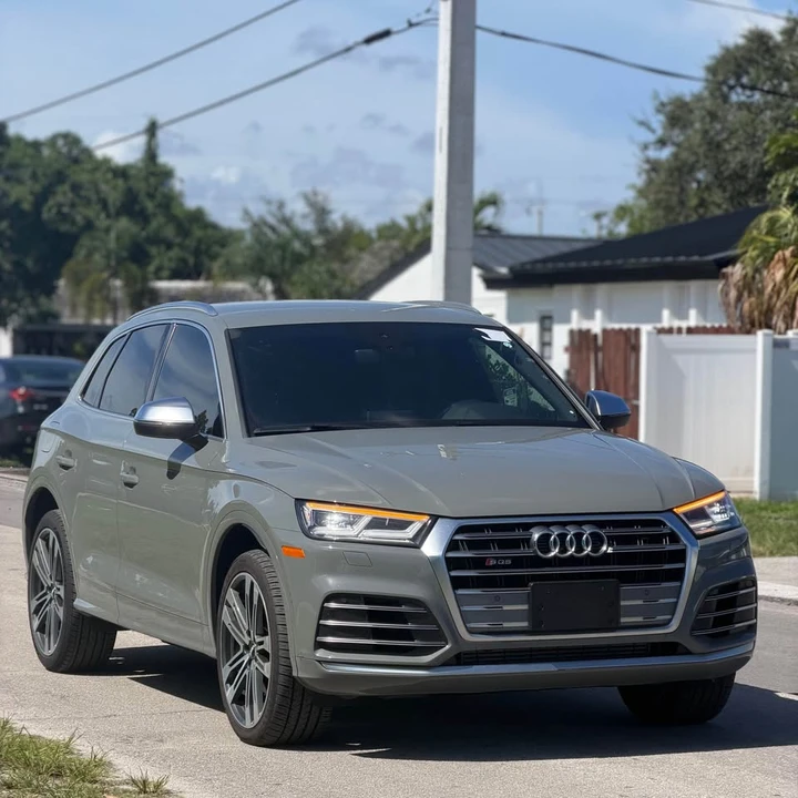2020 Audi FY SQ5 - Image 10 of 16