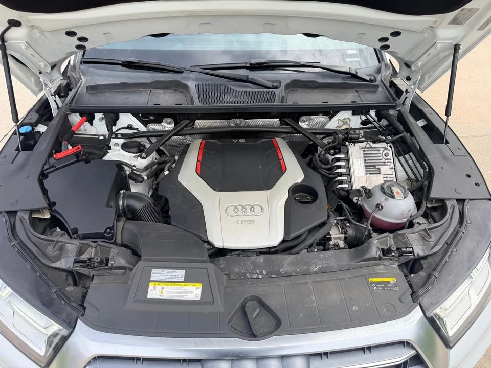 2020 Audi FY SQ5 - Image 10 of 10