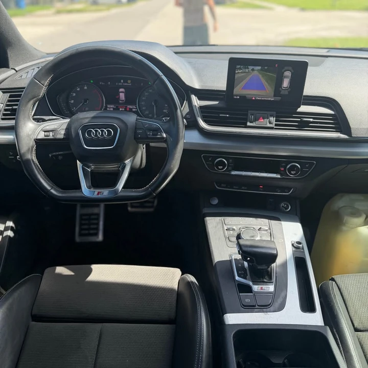 2020 Audi FY SQ5 - Image 8 of 16