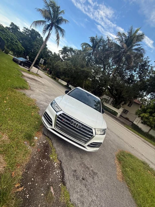 2020 Audi FY SQ5 - Image 3 of 14