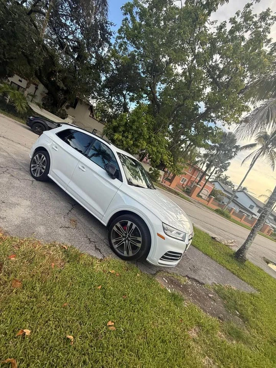 2020 Audi FY SQ5 - Image 4 of 14