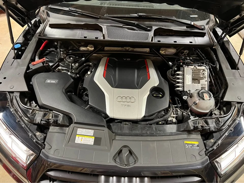 2020 Audi FY SQ5 - Image 8 of 8