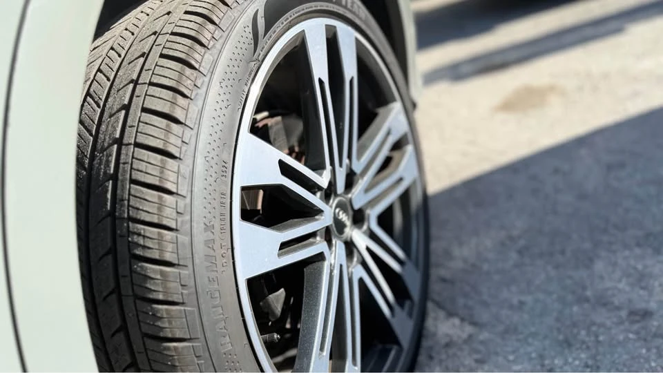 2020 Audi FY SQ5 - Image 7 of 10