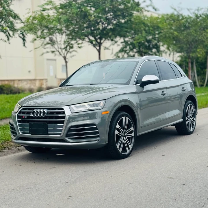 2020 Audi FY SQ5 - Image 3 of 11
