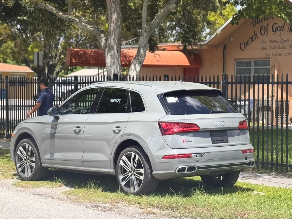 2020 Audi FY SQ5 - Image 11 of 11