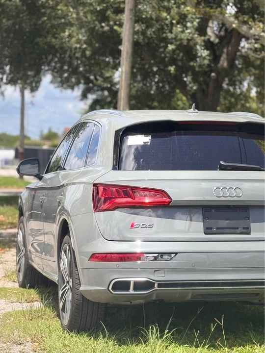 2020 Audi FY SQ5 - Image 9 of 11
